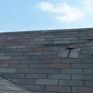 Loose shingles due to wrong installations
